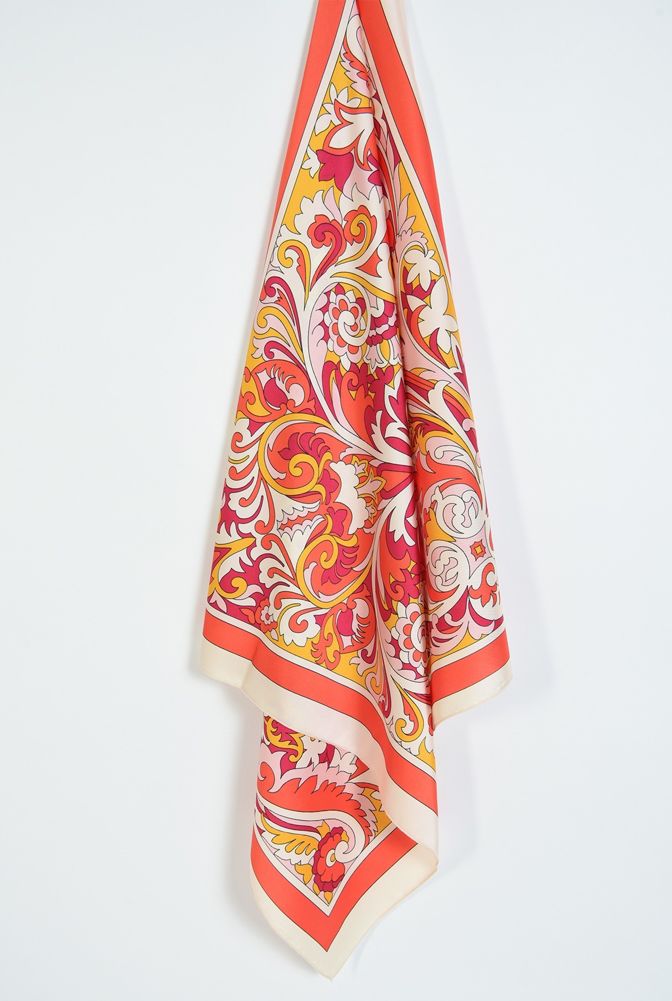 1 - ESARFA SATINATA CU PRINT FLORAL