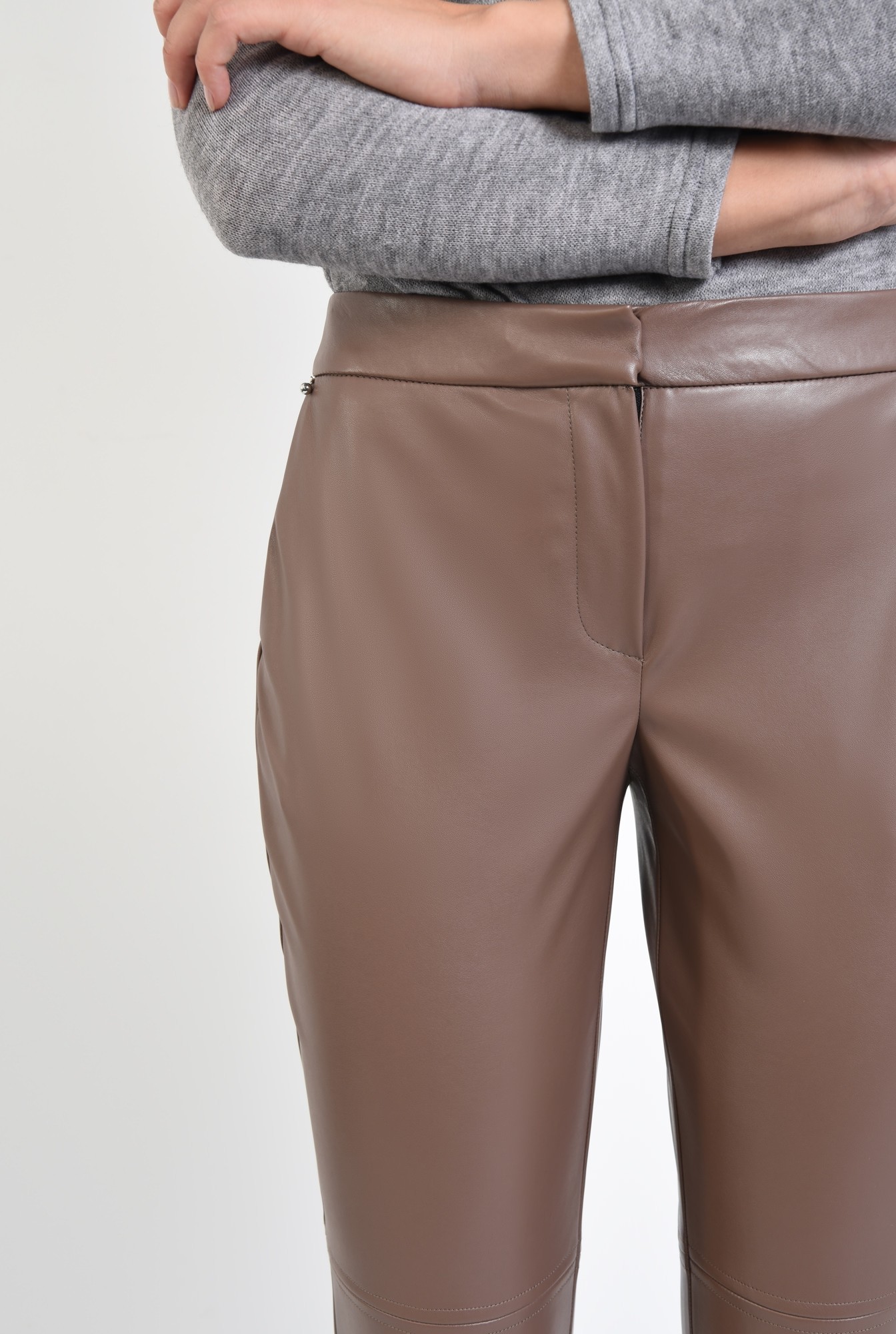 2 - pantaloni casual, pana, piele eco, talie medie