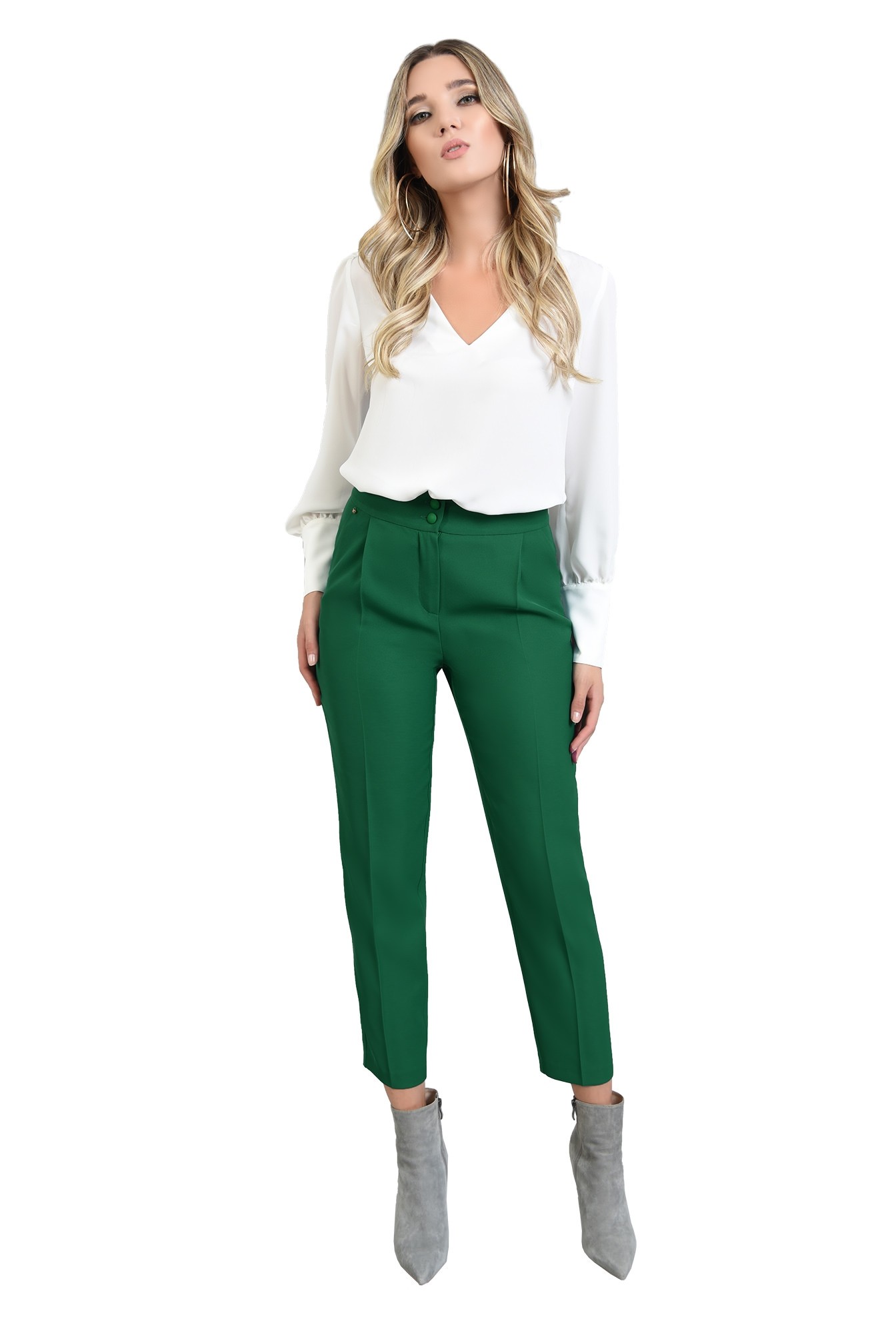 3 - 360 - pantaloni verzi, conici, cu buzunare laterale