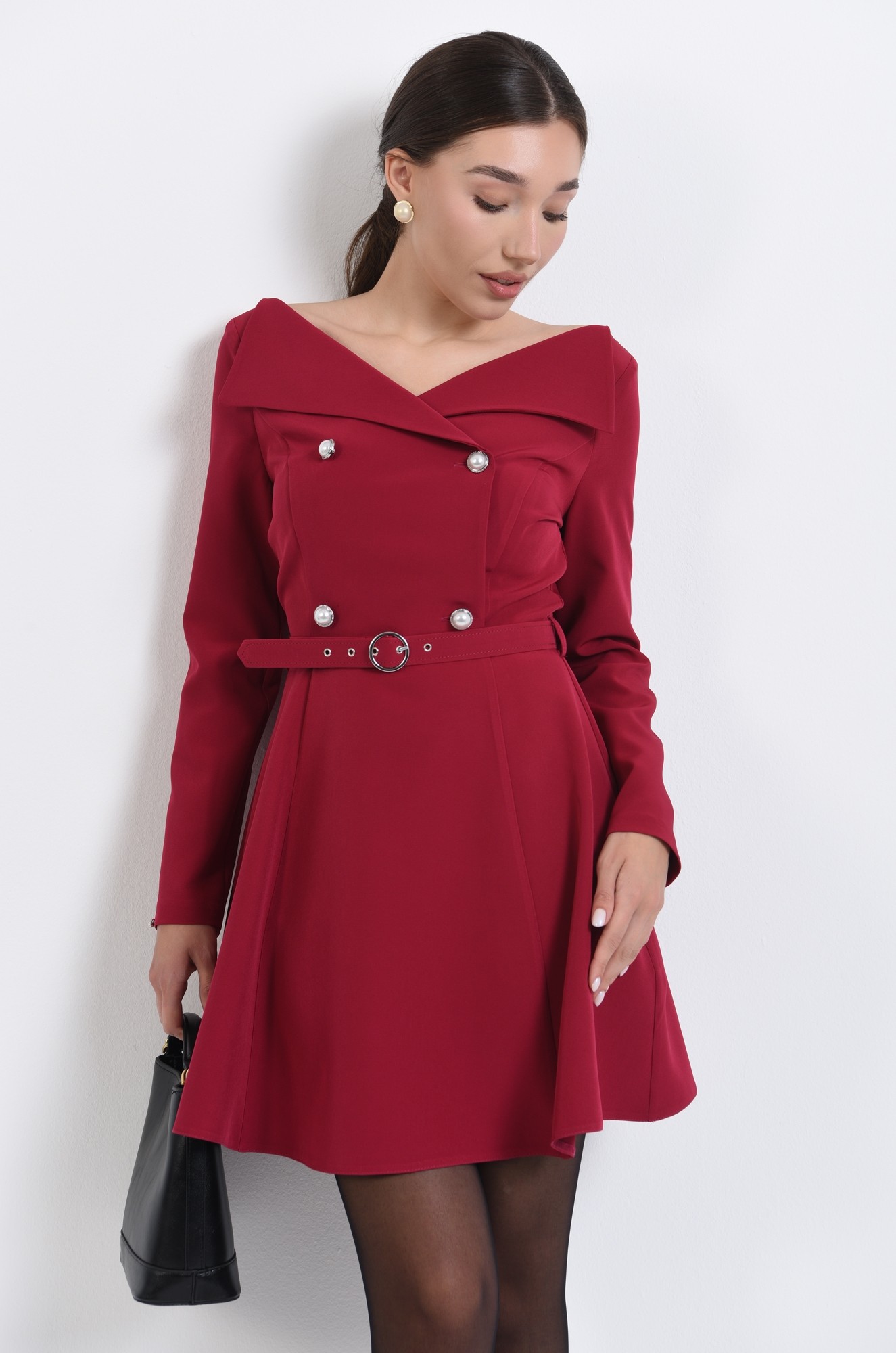 2 - ROCHIE MAGENTA SCURTA CU DECOLTEU AMPLU 