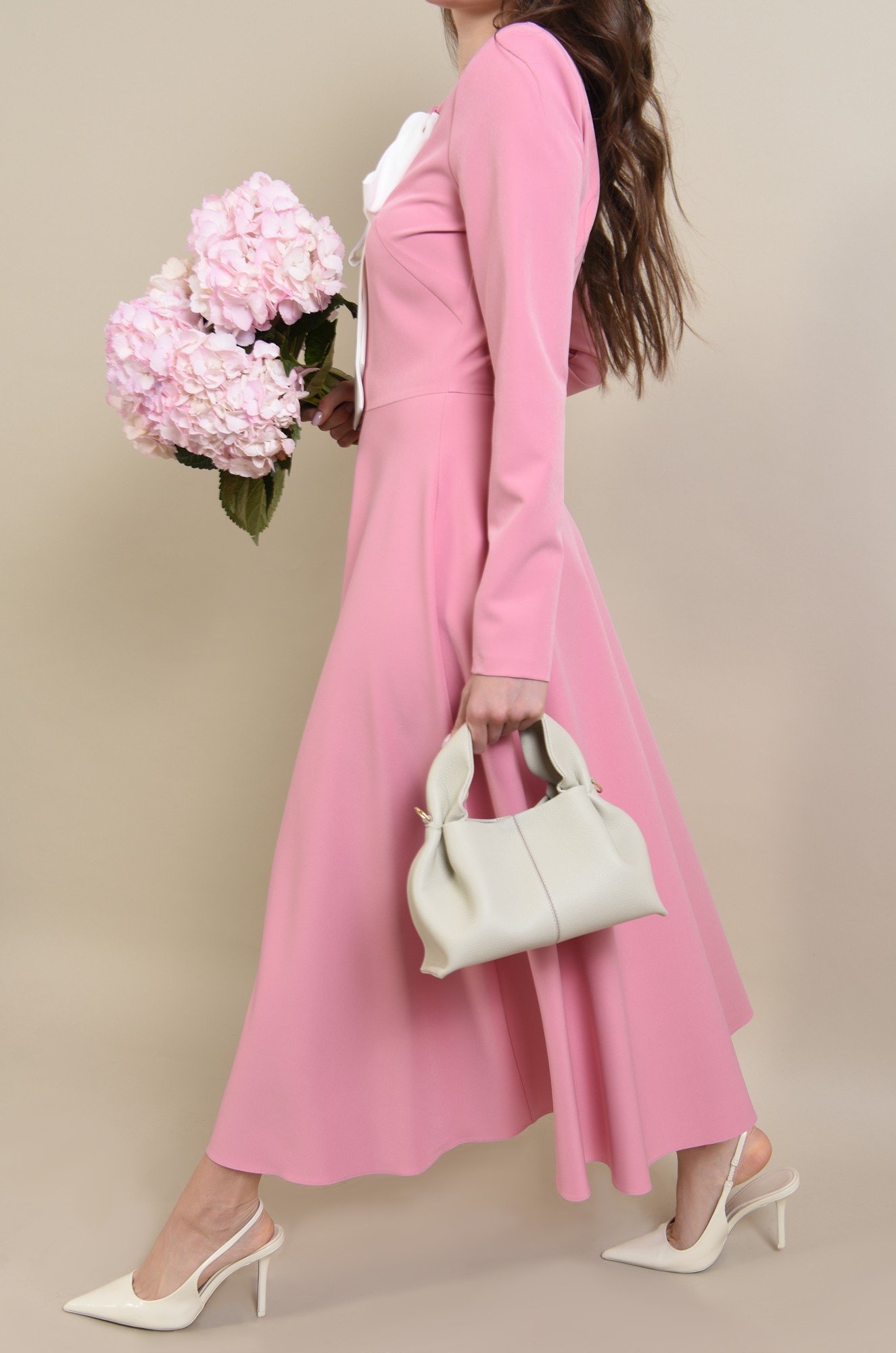 6 - ROCHIE CASUAL ROZ CU CROI EVAZAT