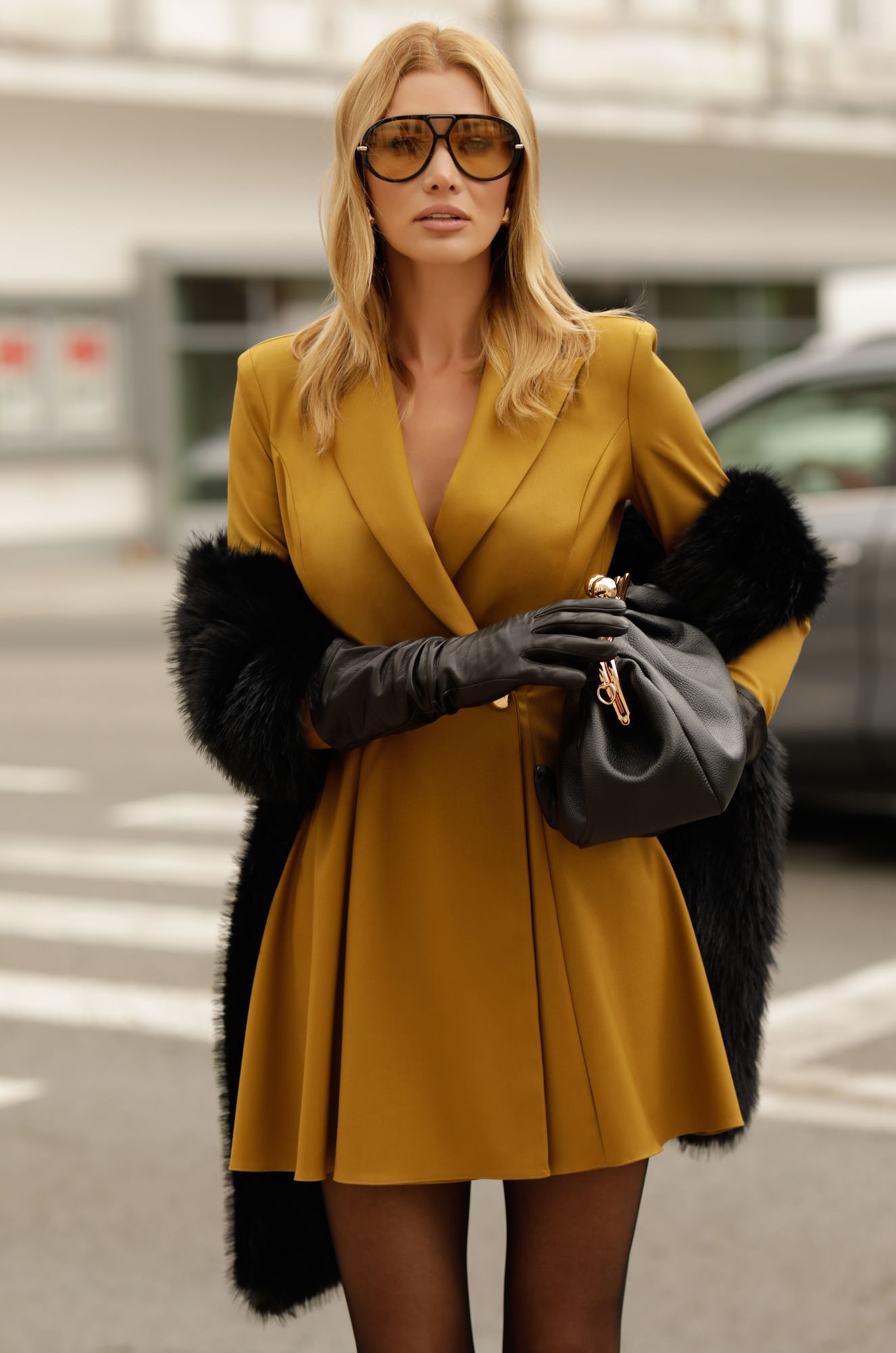 7 - ROCHIE OLIVE SCURTA CU ADAOS DE VISCOZA