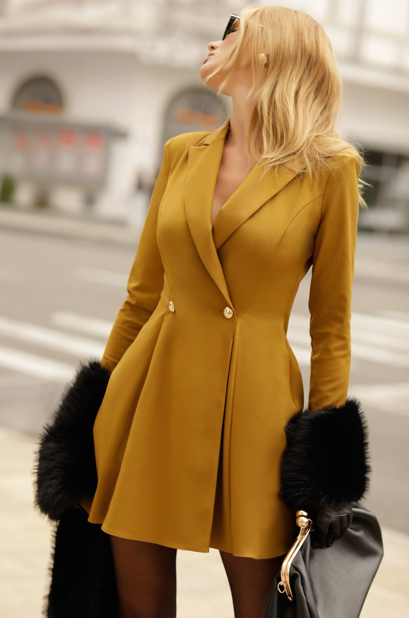 6 - ROCHIE OLIVE SCURTA CU ADAOS DE VISCOZA