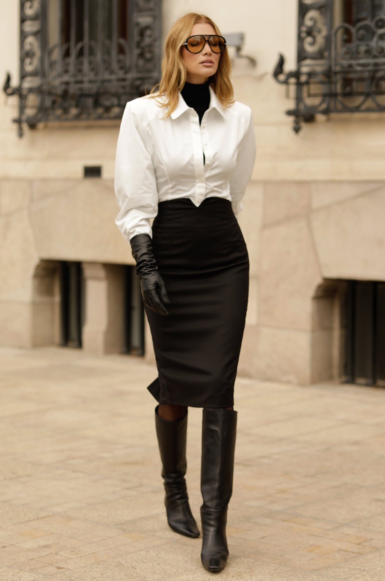 FUSTA CASUAL NEAGRA CU DUBLURA DIN VISCOZA