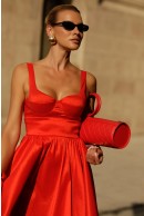 5 - ROCHIE ROSIE ELEGANTA CU DECOLTEU INIMA